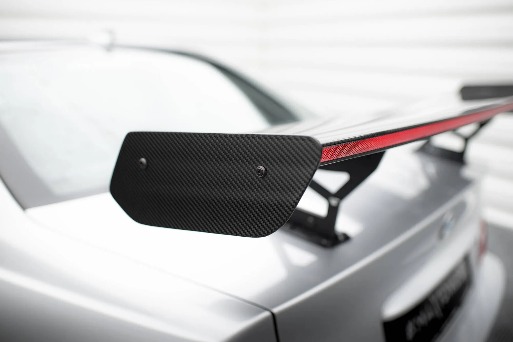 Hekkspoiler med indre bøyler med LED BMW 3 (E46) 1998 - 2005 | Carbon Fiber Edition – bilde 9