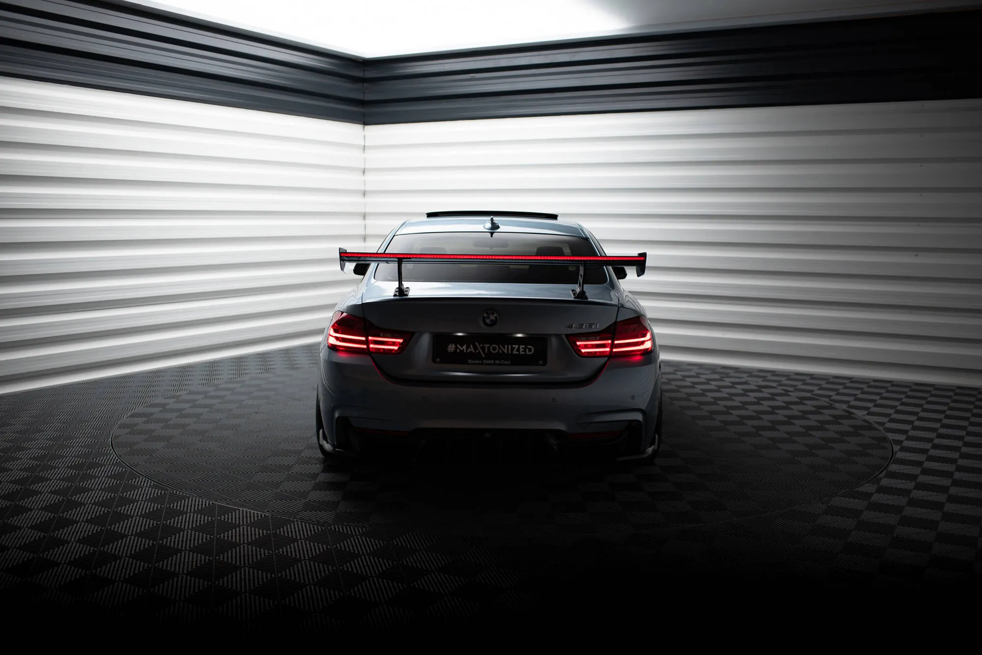 Hekkspoiler med indre bøyler med LED BMW 4 (F32) 2013 - 2020 | Carbon Fiber Edition – bilde 5