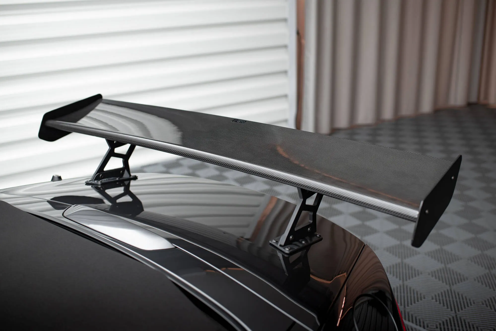 Hekkspoiler med indre bøyler med LED Mazda MX-5 (Mk4) 2015-2026 | Carbon Fiber Edition – bilde 6