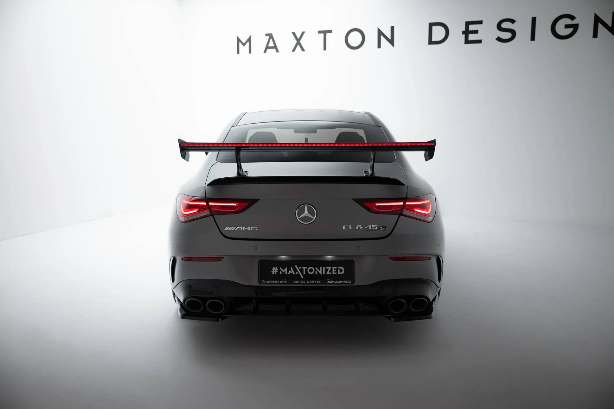 Hekkspoiler med indre bøyler med LED Mercedes-Benz Cla (C118) 2019 - 2025 | Carbon Fiber Edition