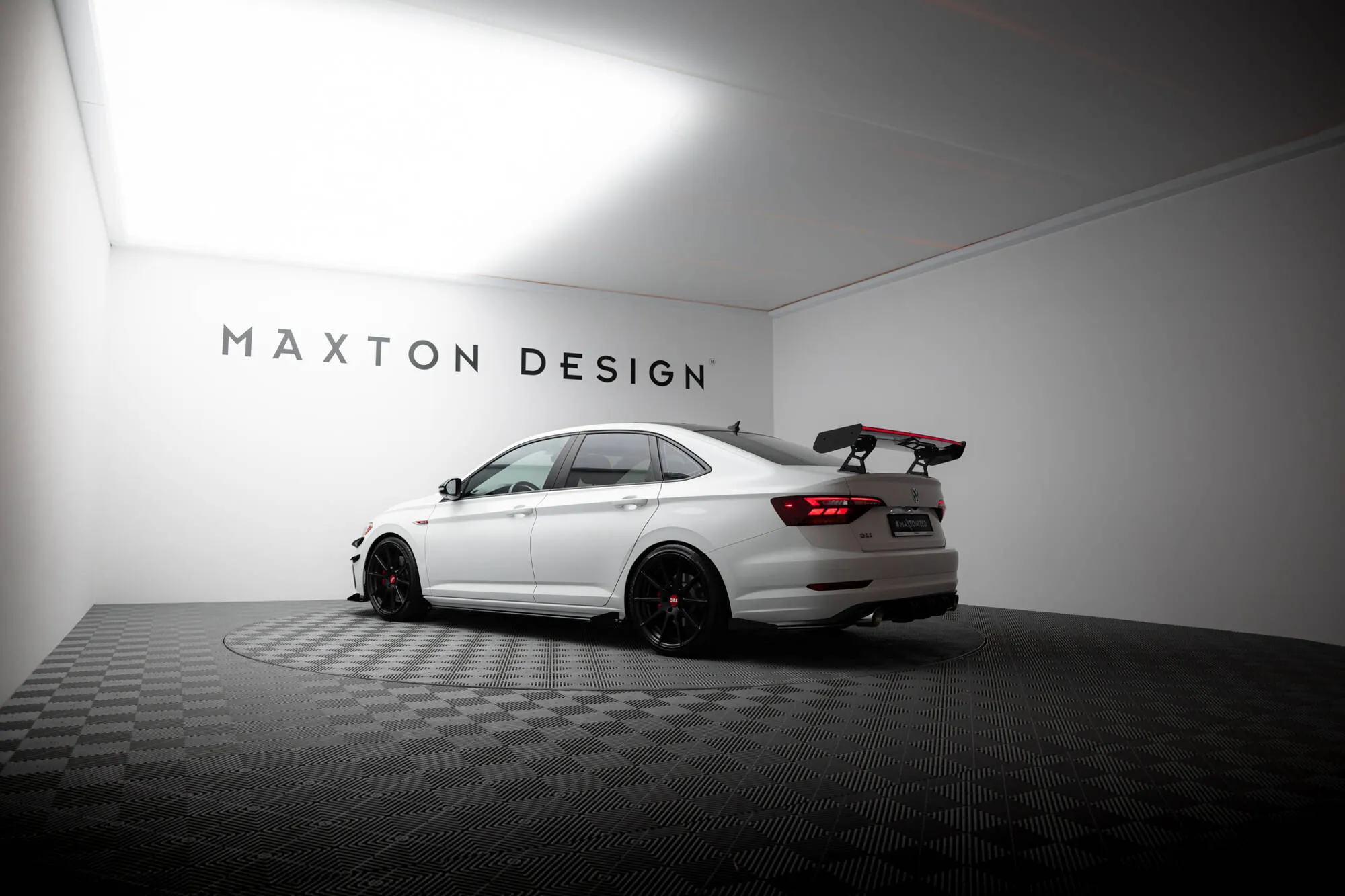 Hekkspoiler med indre bøyler med LED Volkswagen Jetta (VII) 2018 - 2021 | Carbon Fiber Edition – bilde 5