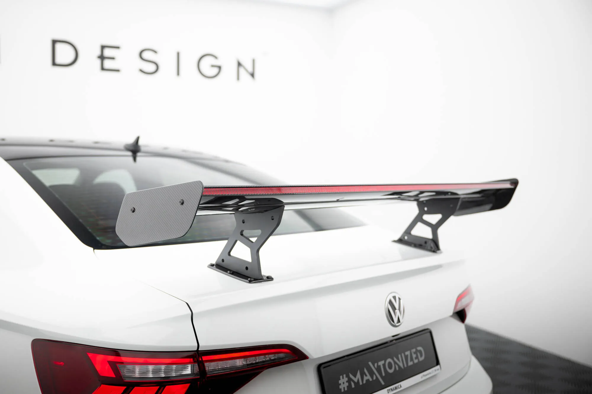 Hekkspoiler med indre bøyler med LED Volkswagen Jetta (VII) 2018 - 2021 | Carbon Fiber Edition – bilde 9