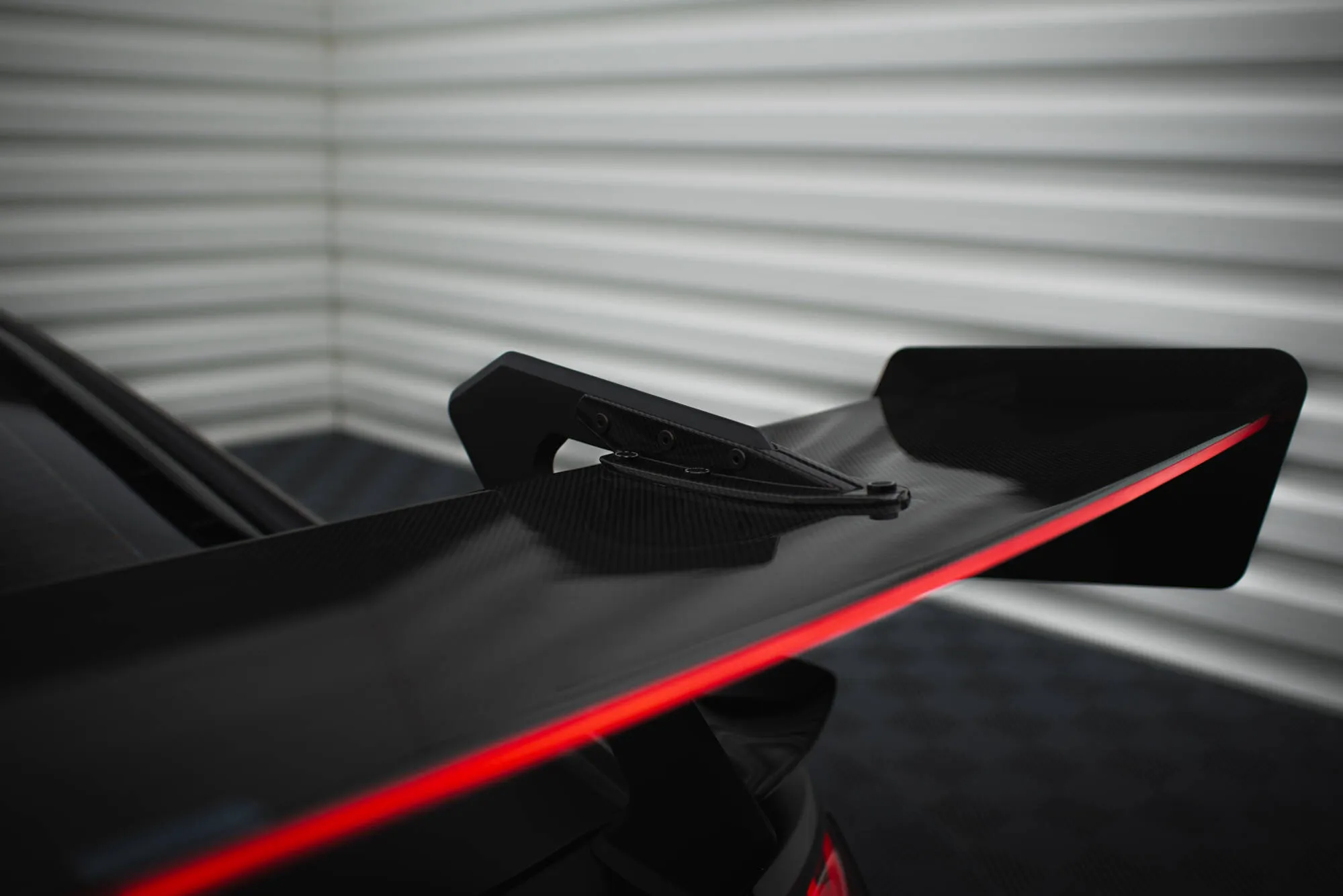 Hekkspoiler med LED Audi R8 4S 2015 - 2023 | Carbon Fiber Edition – bilde 2