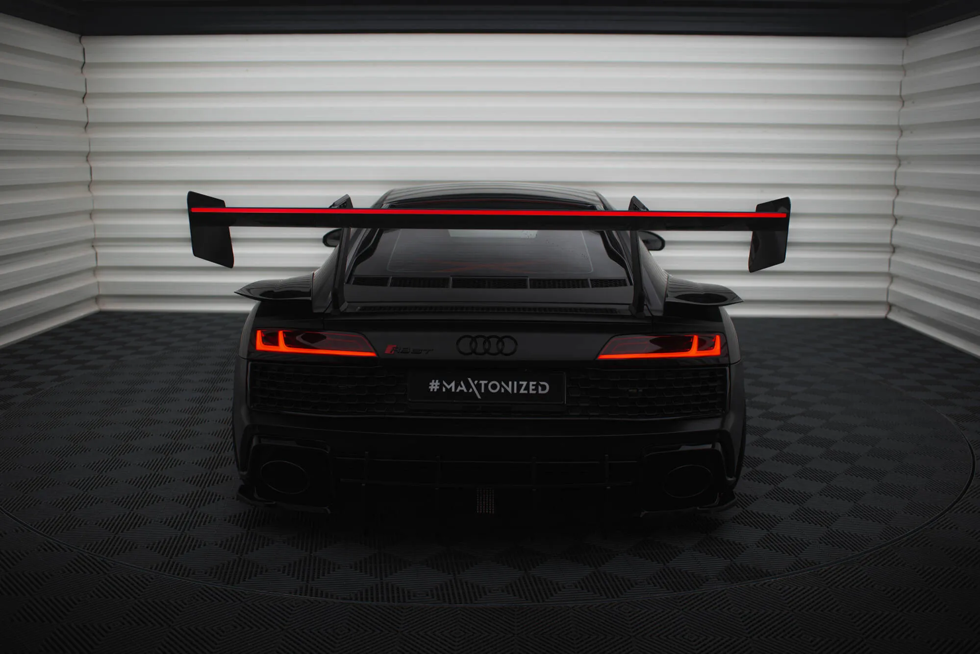 Hekkspoiler med LED Audi R8 4S 2015 - 2023 | Carbon Fiber Edition – bilde 3