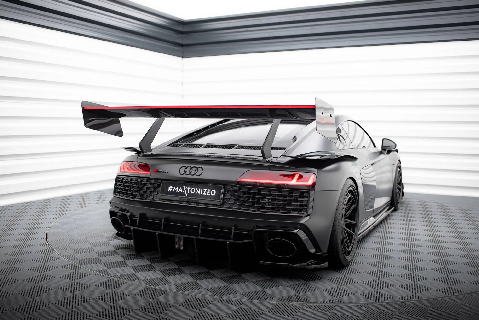 Hekkspoiler med LED Audi R8 4S 2015 - 2023 | Carbon Fiber Edition – bilde 5