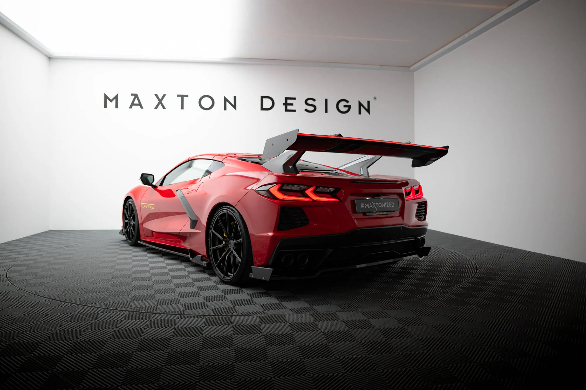 Hekkspoiler med LED Chevrolet Corvette (C8) 2019-2026 | Carbon Fiber Edition – bilde 10