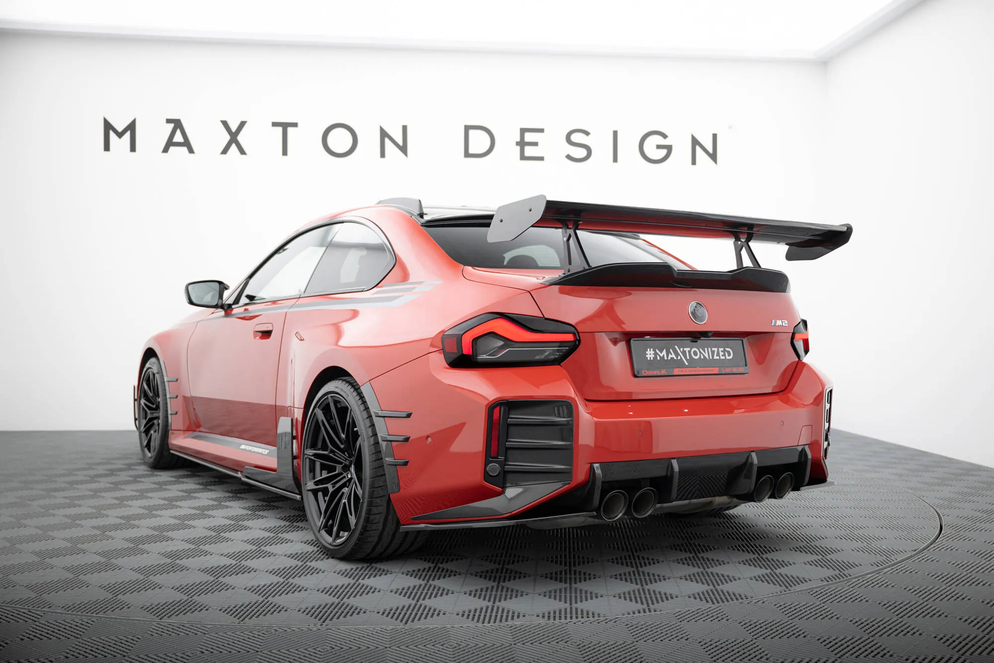 Hekkspoiler med svanehals BMW M2 (G87) 2023-2026 | Carbon Fiber Edition