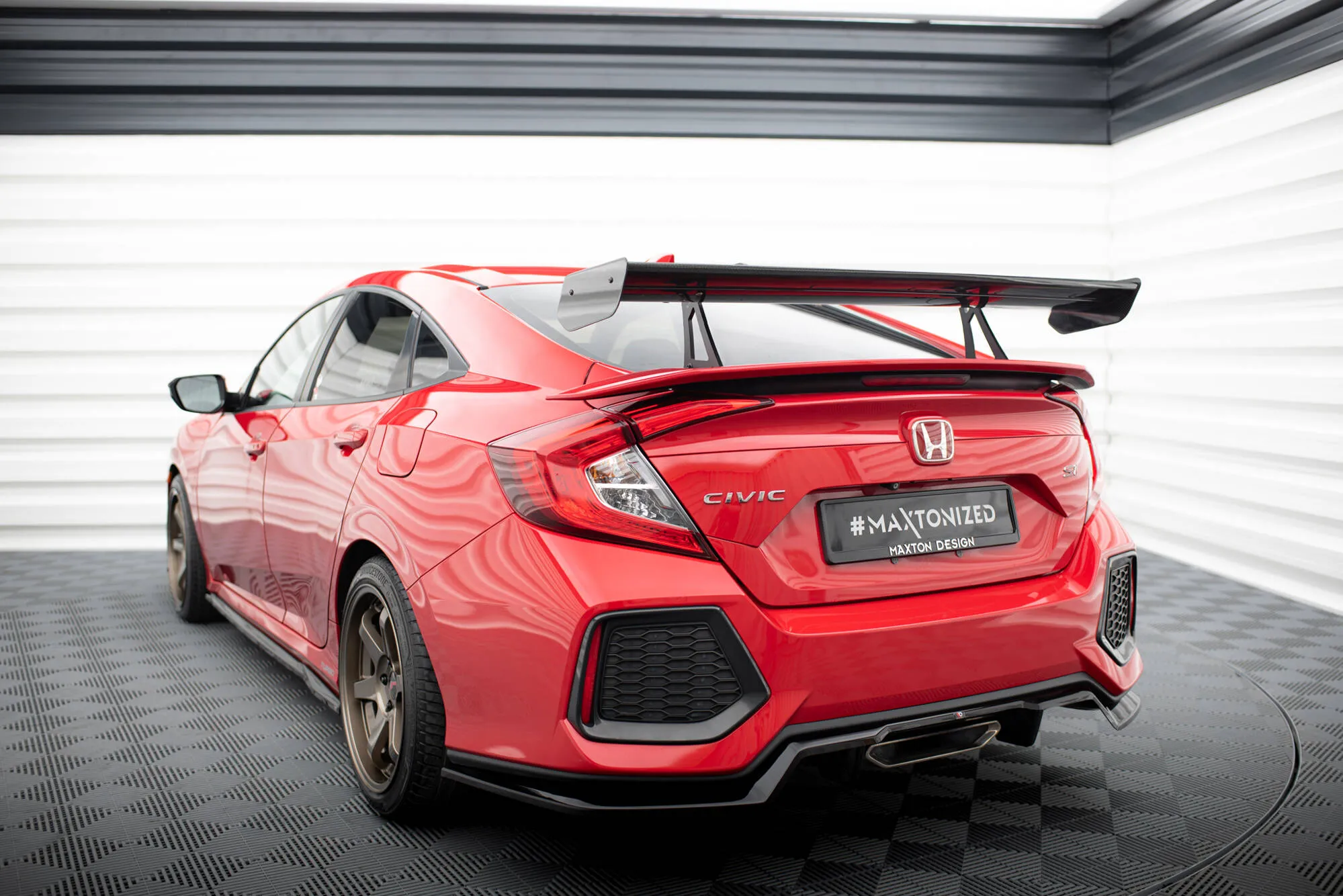 Hekkspoiler med svanehals Honda Civic (Mk10) 2016-2023 | Carbon Fiber Edition