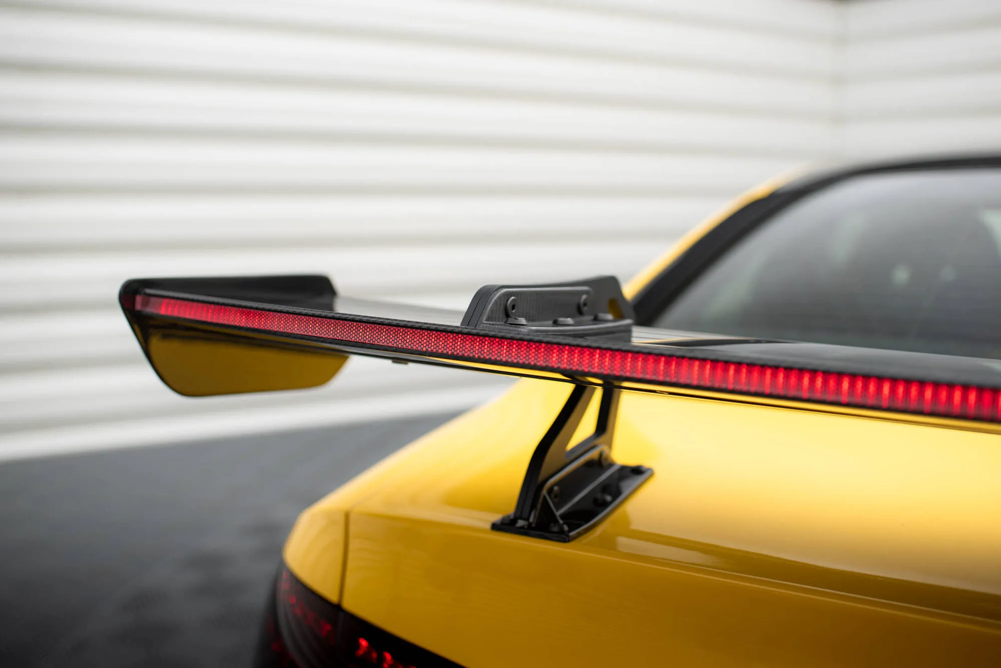Hekkspoiler med svanehals med LED Audi A5 (A5) 2007-2016 | Carbon Fiber Edition – bilde 10