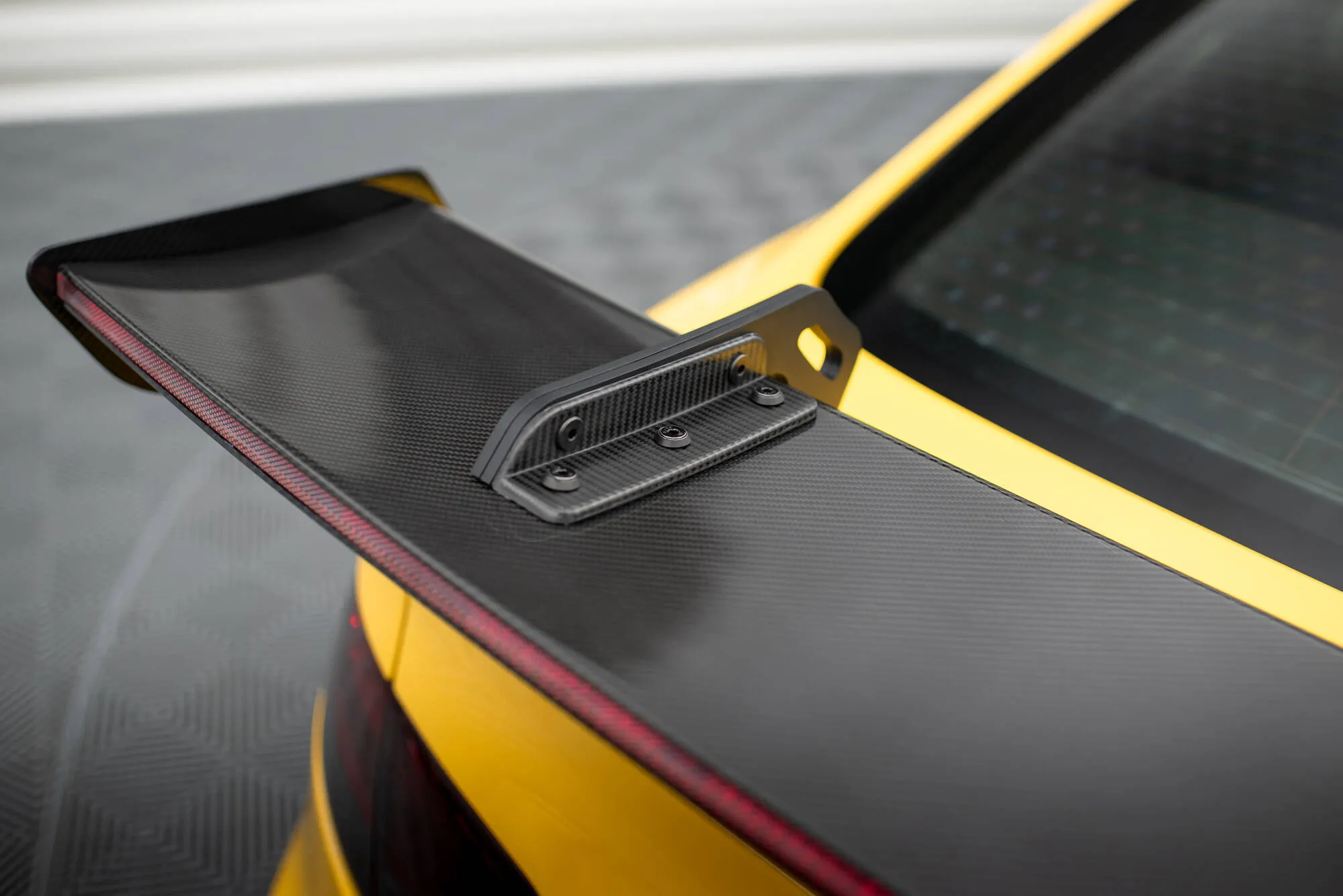 Hekkspoiler med svanehals med LED Audi A5 (A5) 2007-2016 | Carbon Fiber Edition – bilde 11