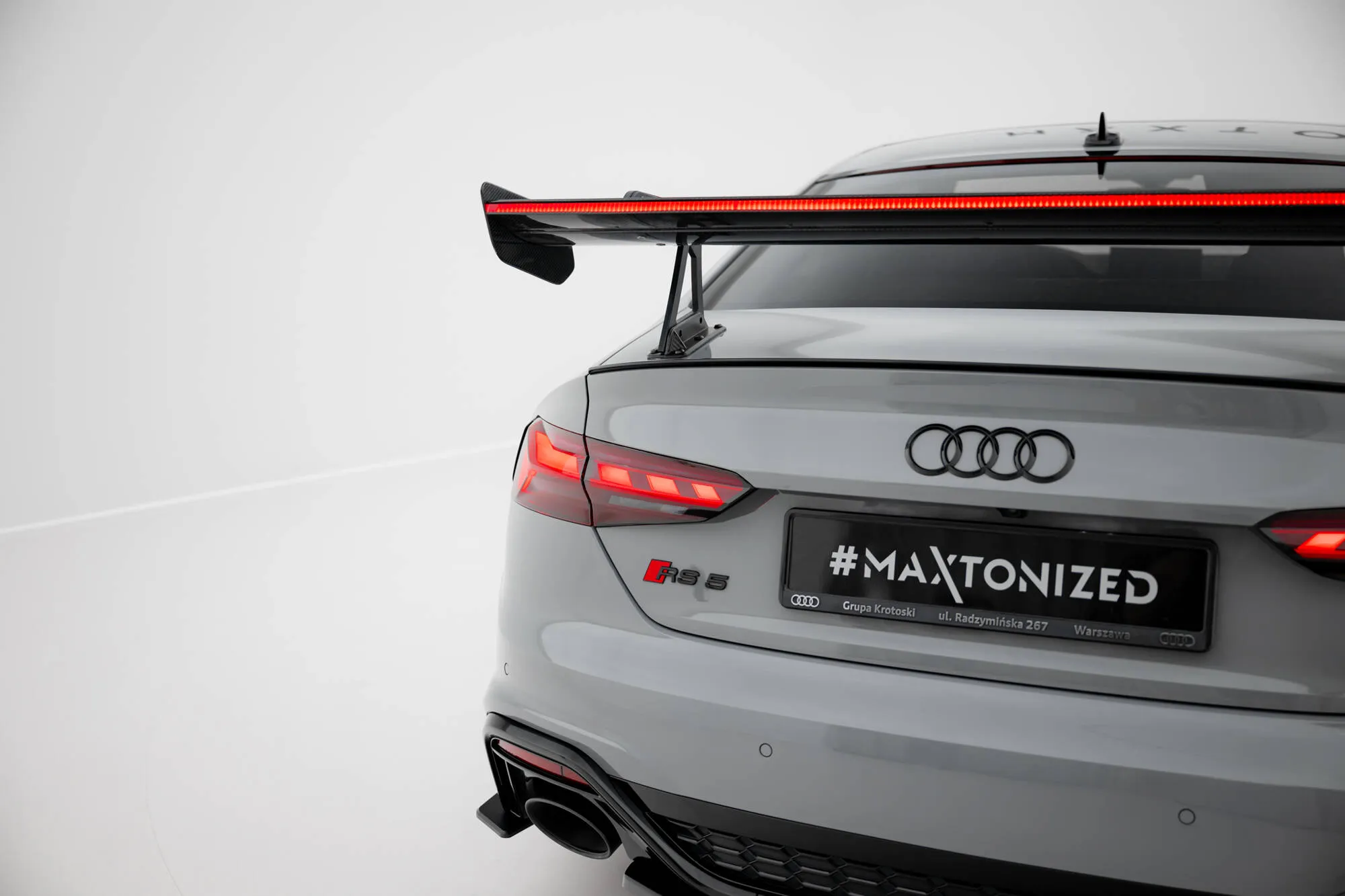 Hekkspoiler med svanehals med LED Audi A5 (F5) 2016-2024 | Carbon Fiber Edition – bilde 3