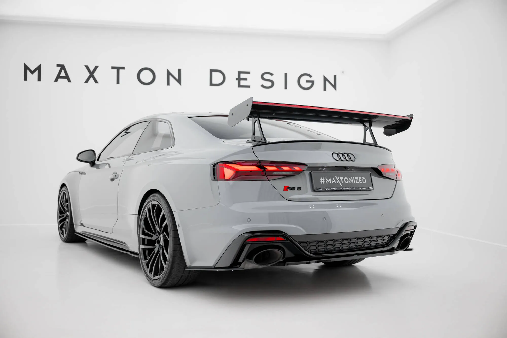 Hekkspoiler med svanehals med LED Audi A5 (F5) 2016-2024 | Carbon Fiber Edition – bilde 5
