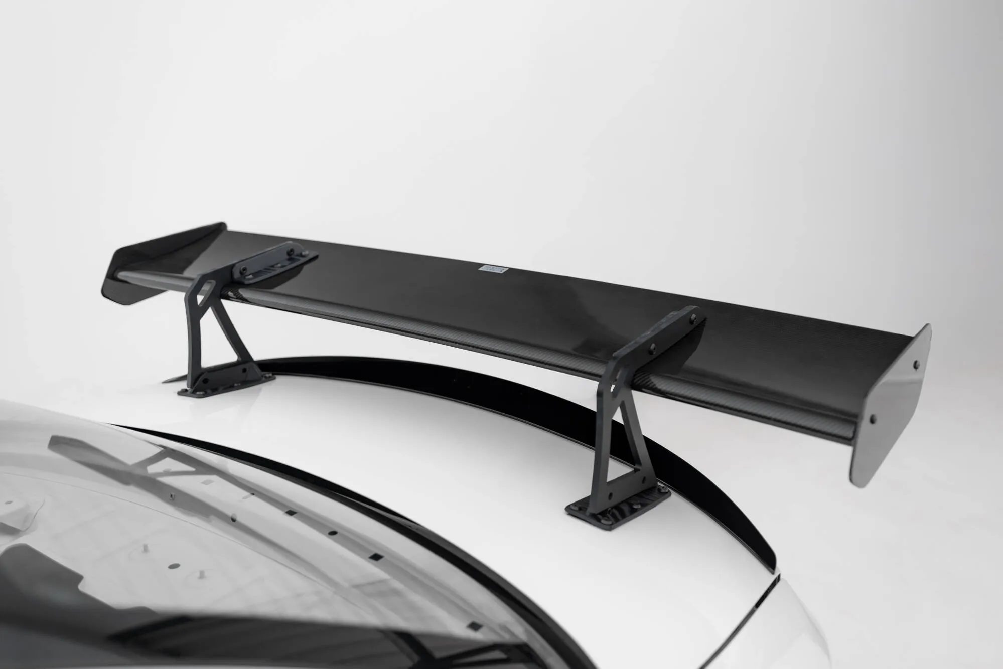 Hekkspoiler med svanehals med LED BMW 1 (E81) 2007 - 2012 | Carbon Fiber Edition – bilde 8