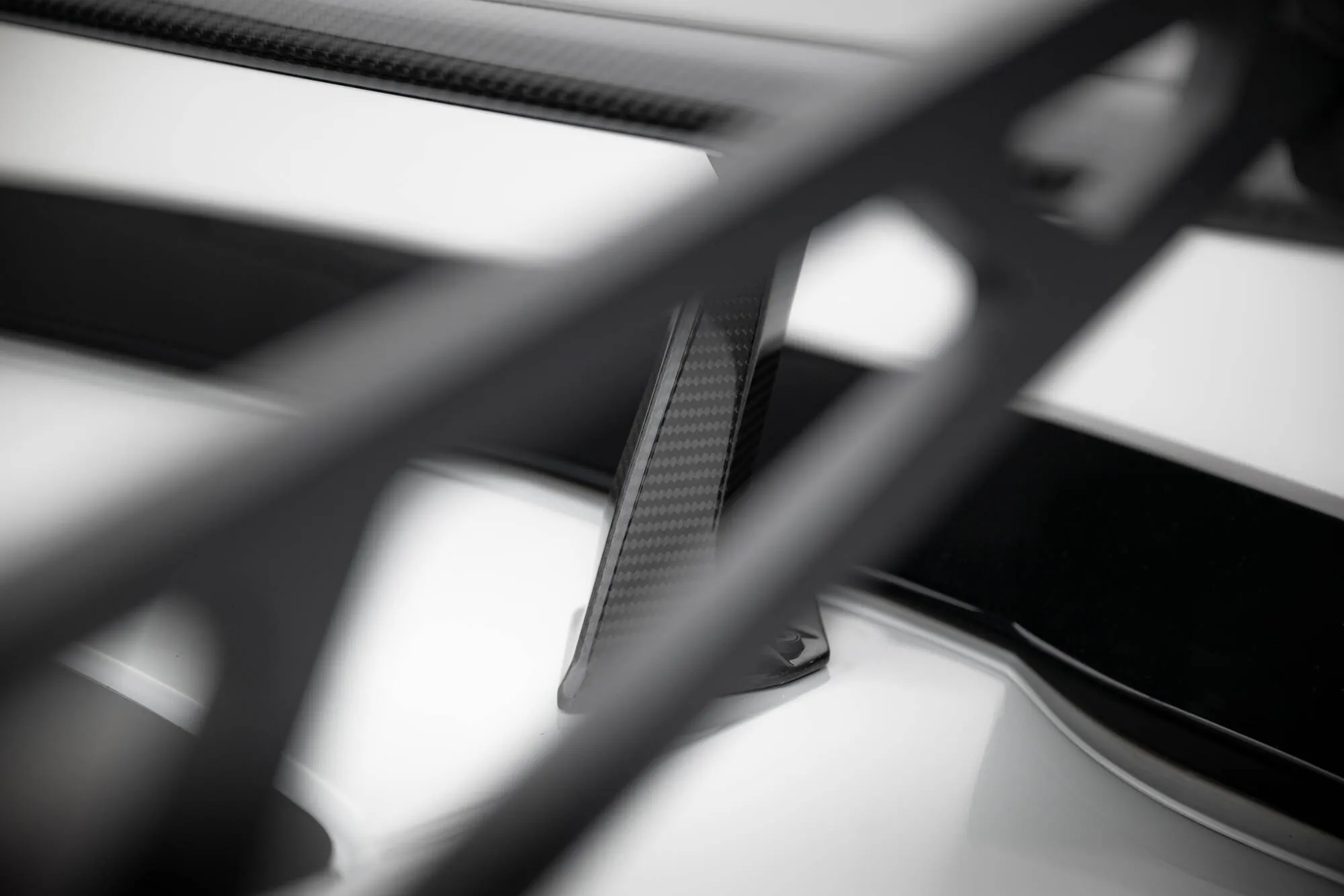 Hekkspoiler med svanehals med LED Chevrolet Corvette (C7) 2013-2019 | Carbon Fiber Edition – bilde 21