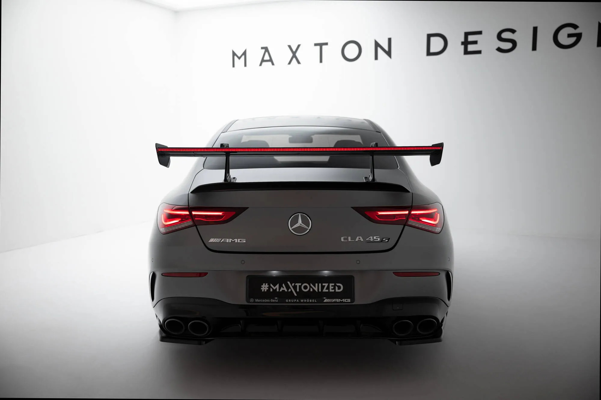 Hekkspoiler med svanehals med LED Mercedes-Benz Cla (C118) 2019 - 2025 | Carbon Fiber Edition