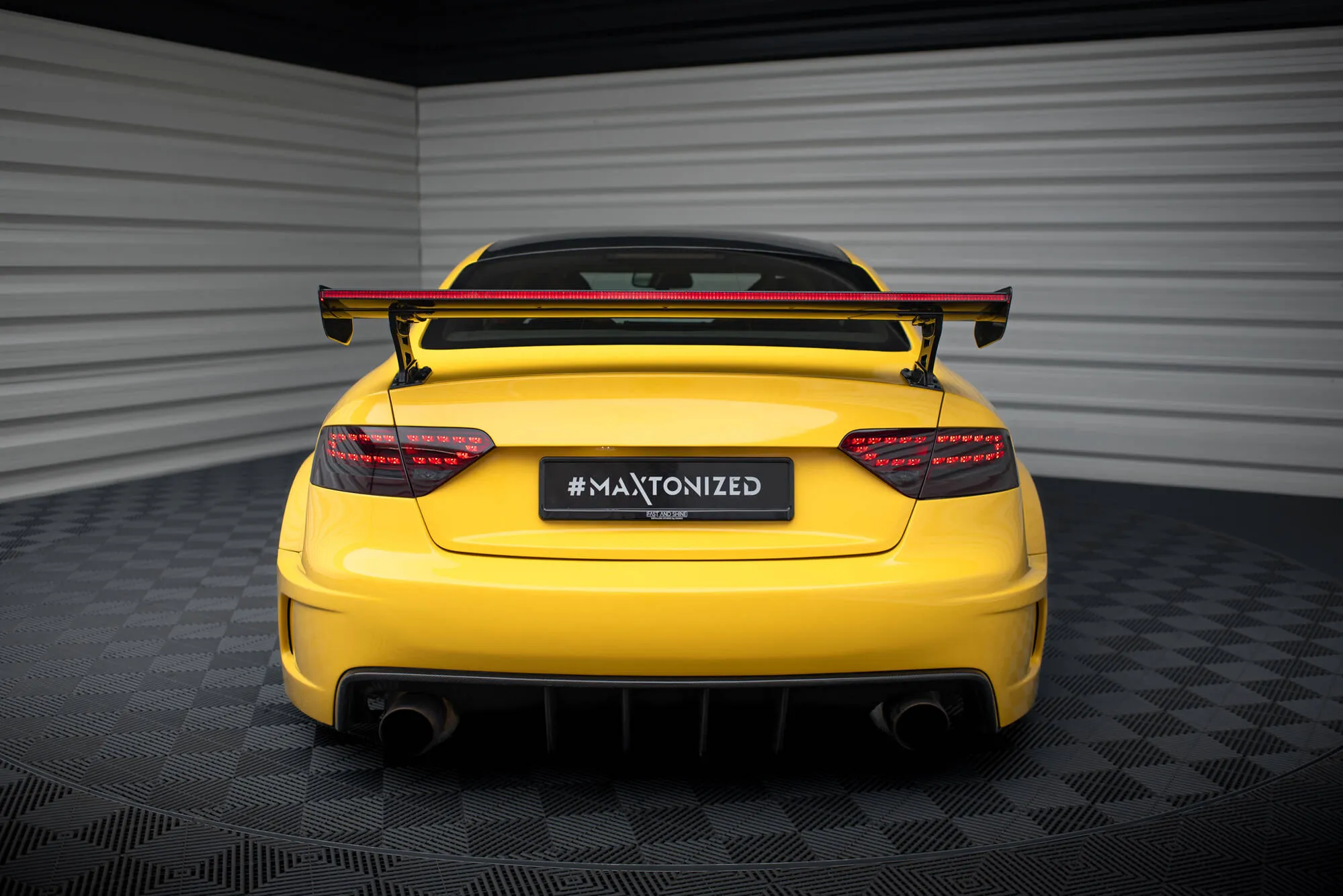 Hekkspoiler med ytre bøyler med LED Audi A5 (A5) 2007-2016 | Carbon Fiber Edition – bilde 3