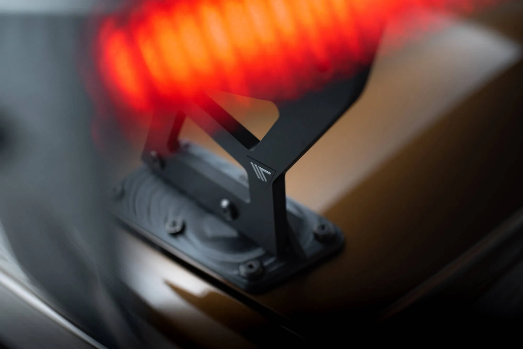 Hekkspoiler med ytre bøyler med LED BMW 3 (E46) 1998 - 2005 | Carbon Fiber Edition – bilde 13