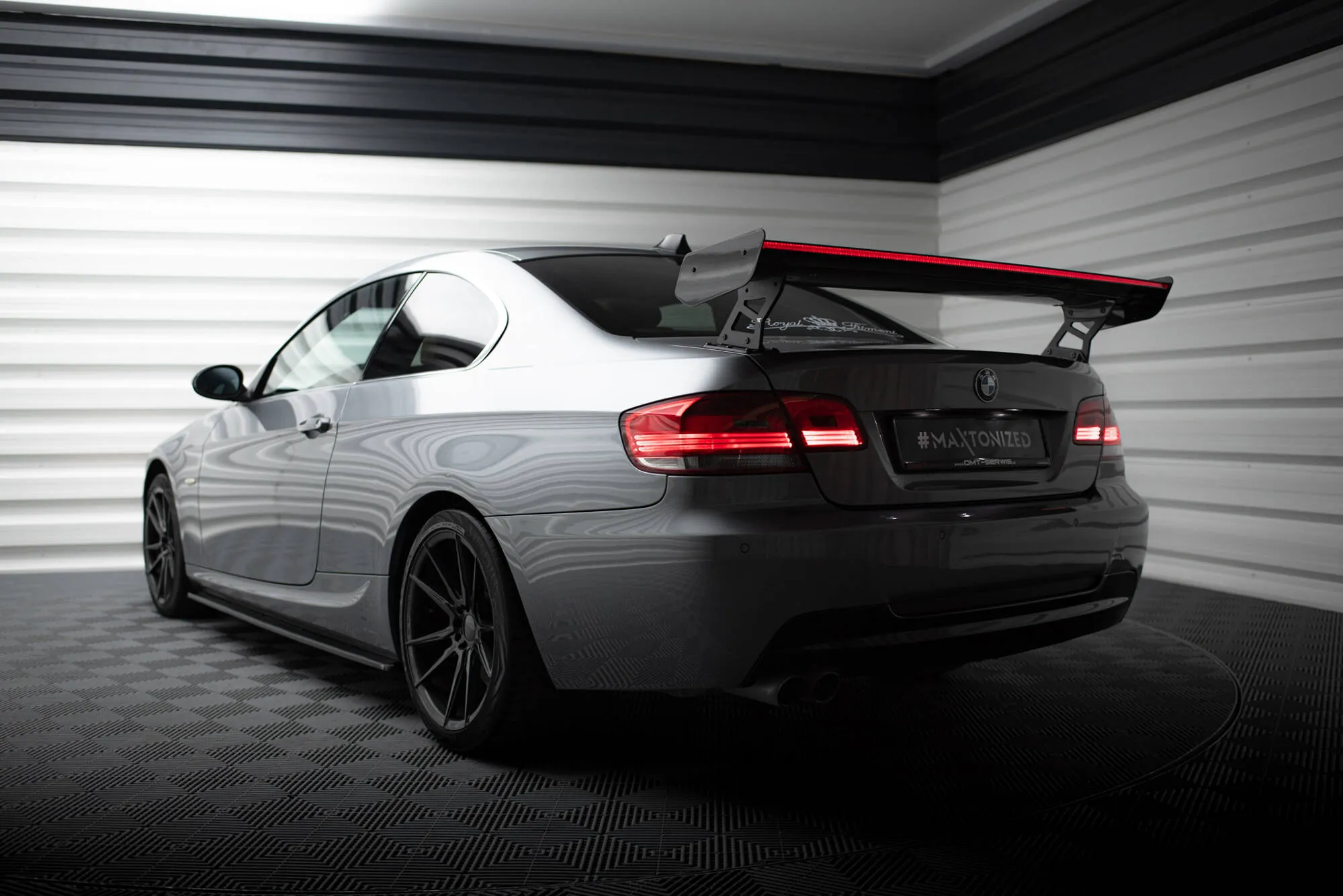 Hekkspoiler med ytre bøyler med LED BMW 3 (E90) | Carbon Fiber Edition – bilde 4