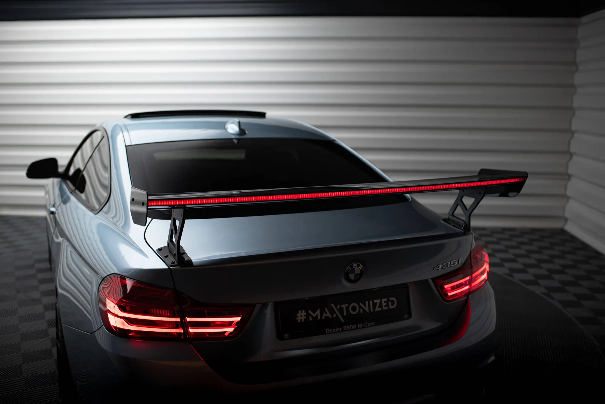 Hekkspoiler med ytre bøyler med LED BMW 4 (F32) 2013 - 2020 | Carbon Fiber Edition