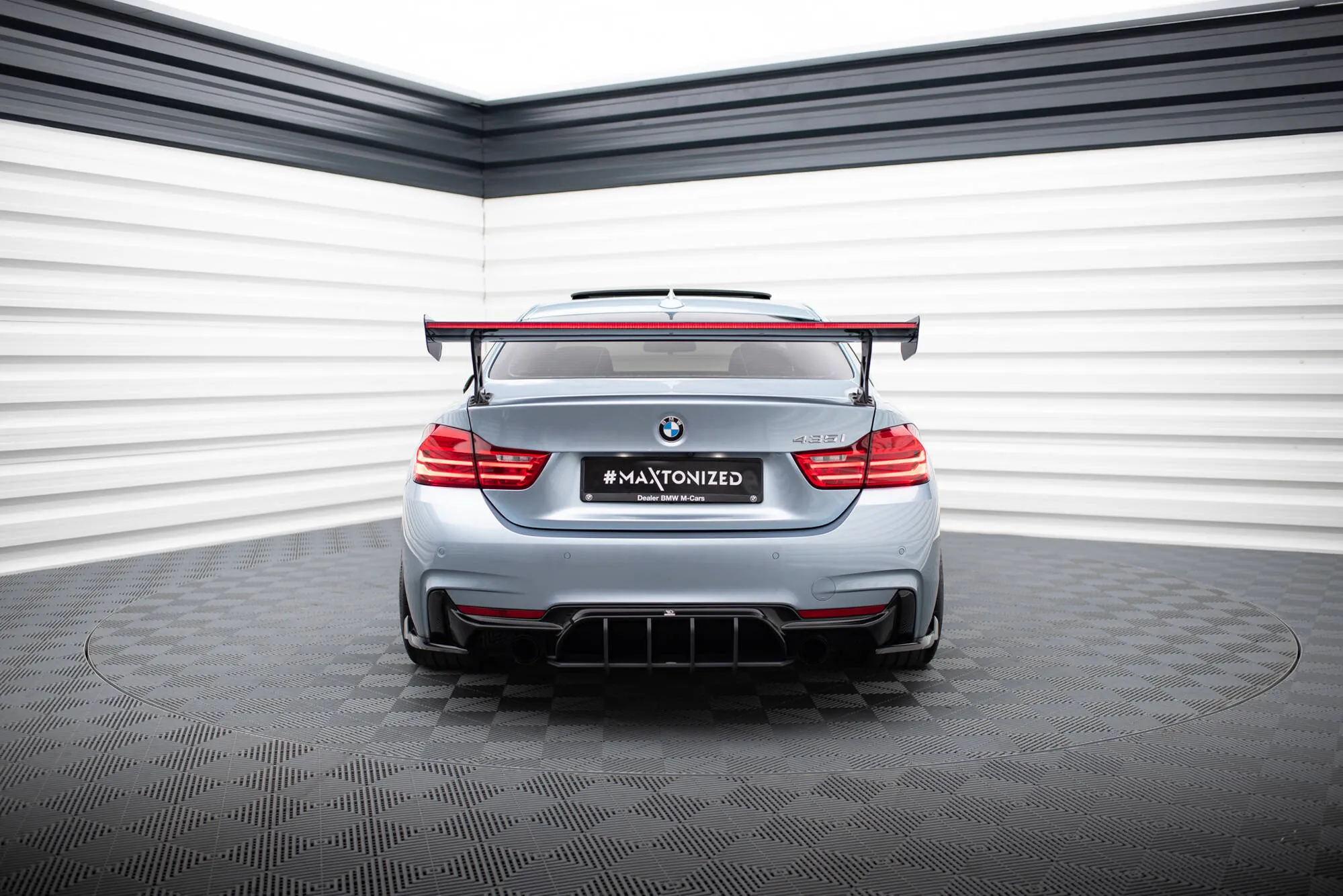 Hekkspoiler med ytre bøyler med LED BMW 4 (F32) 2013 - 2020 | Carbon Fiber Edition – bilde 11