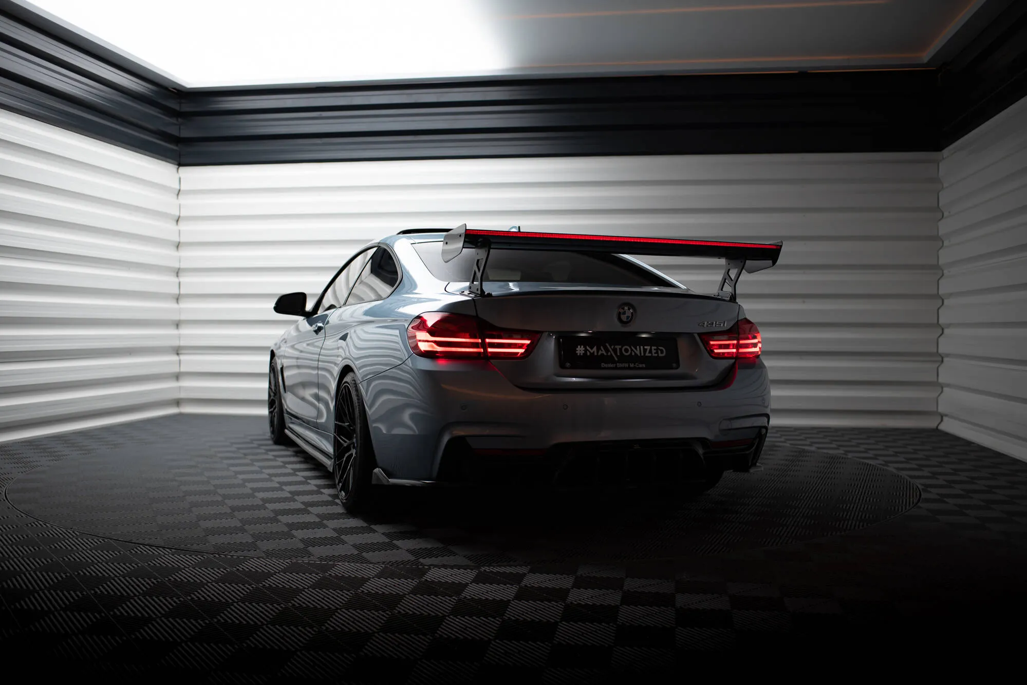 Hekkspoiler med ytre bøyler med LED BMW 4 (F32) 2013 - 2020 | Carbon Fiber Edition – bilde 2