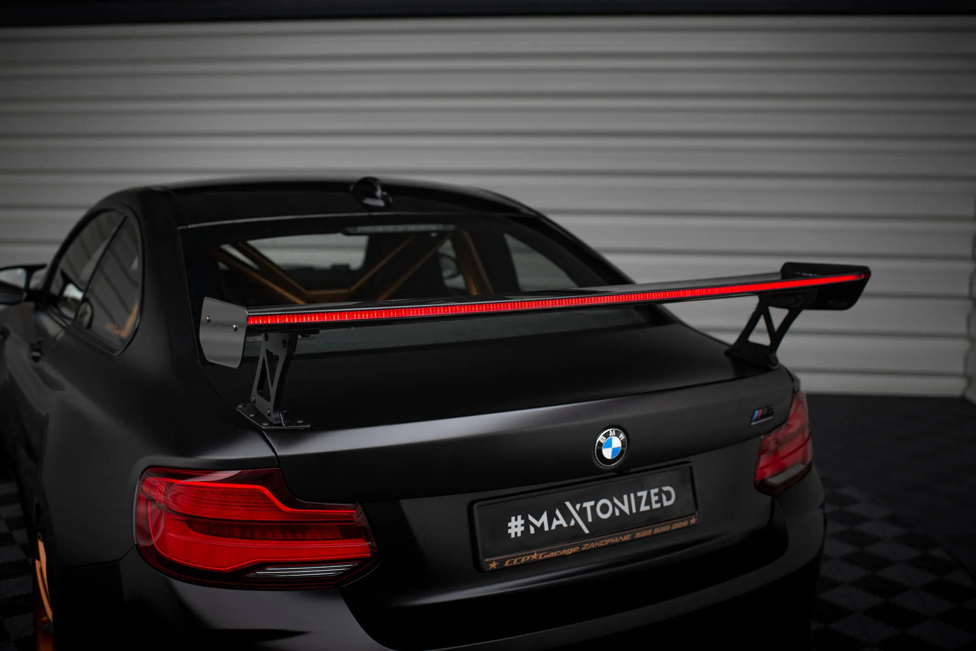 Hekkspoiler med ytre bøyler med LED BMW M2 (F87) 2015-2022 | Carbon Fiber Edition – bilde 17