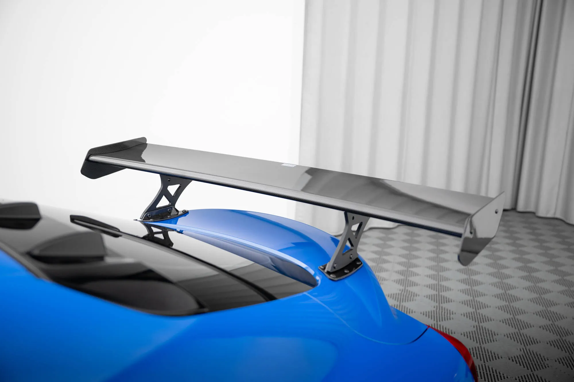 Hekkspoiler med ytre bøyler Toyota Supra (Mk5) 2019-2026 | Carbon Fiber Edition – bilde 5