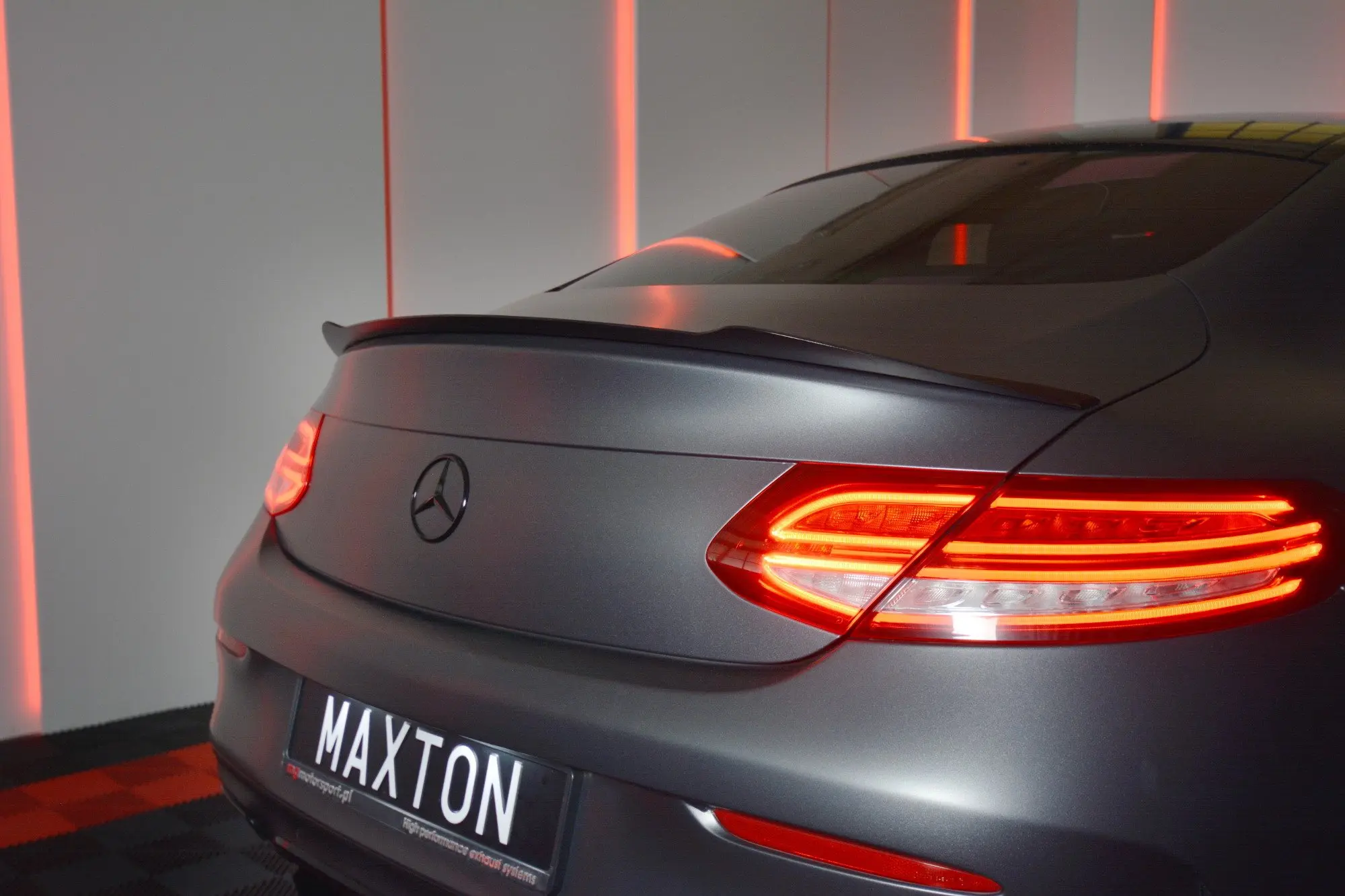 HEKKSPOILER MERCEDES-BENZ C COUPE (C205) AMG-LINE 2015-2018 – bilde 4