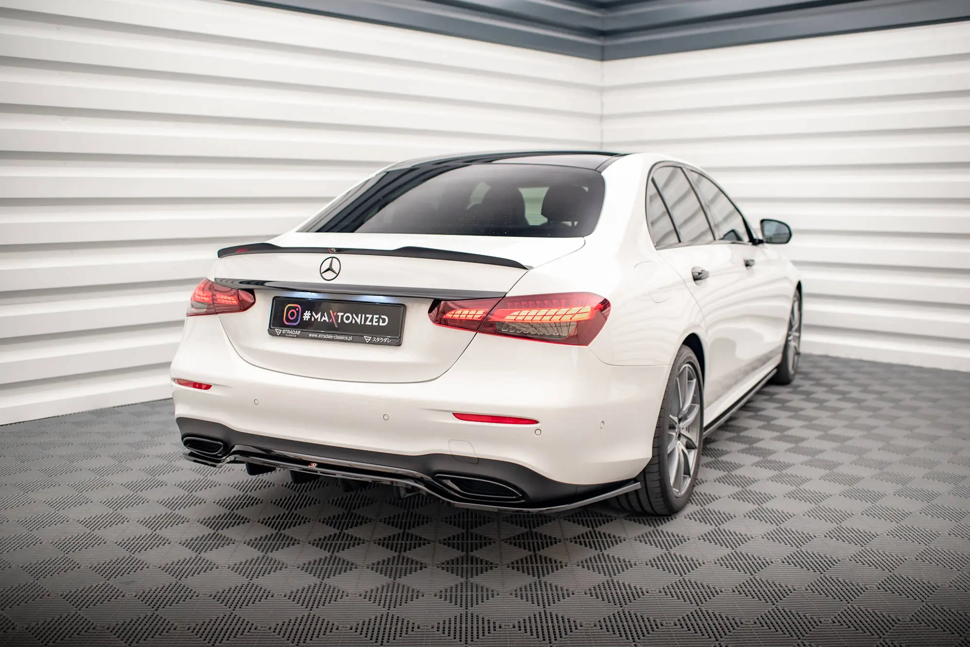 HEKKSPOILER Mercedes-Benz E (W213) AMG-Line Sedan Facelift 2020 - 2023 – bilde 4
