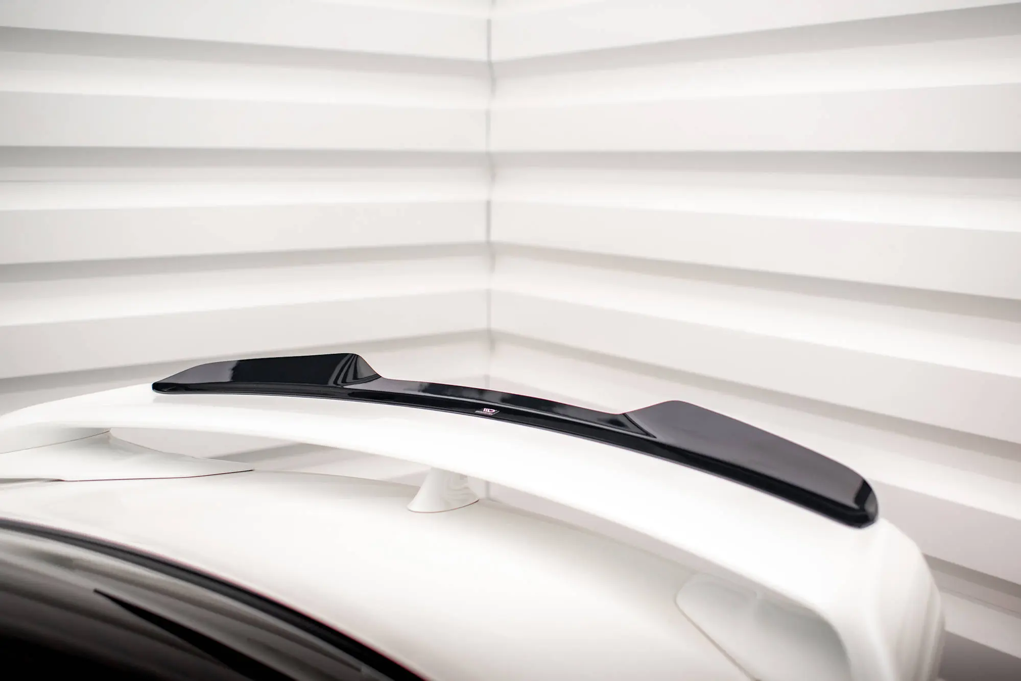 HEKKSPOILER  Nissan GTR R35 2011-2016 facelift – bilde 4