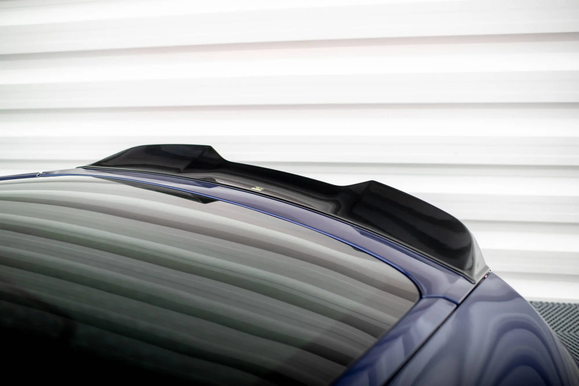 Hekkspoiler Porsche Panamera E-Hybrid (971) Facelift 2020 -2023 | Glossy Black Edition – bilde 2