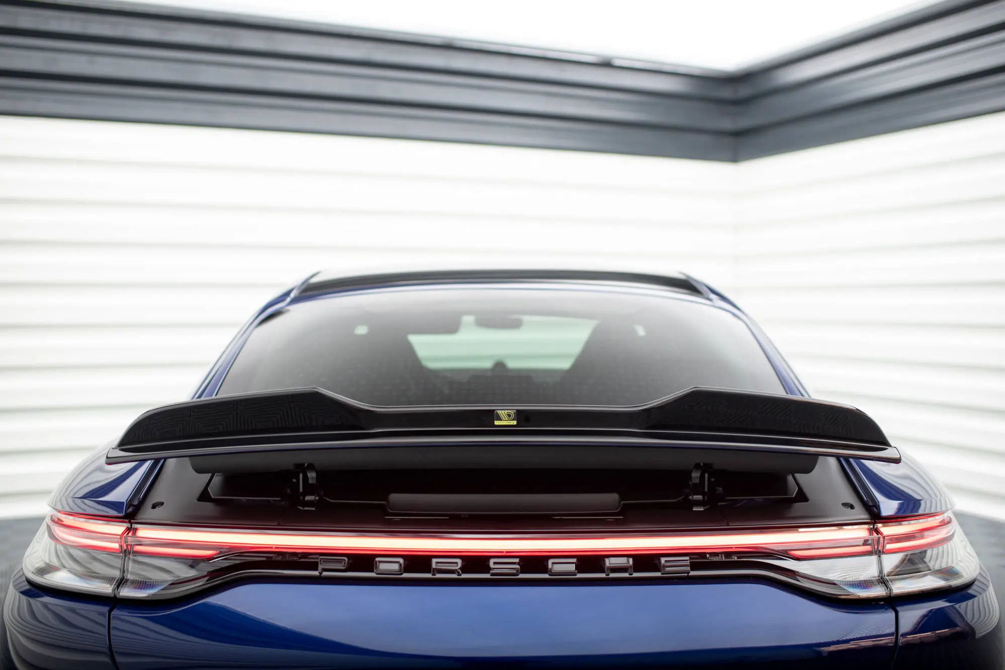 Hekkspoiler Porsche Panamera E-Hybrid (971) Facelift 2020 -2023 | Glossy Black Edition – bilde 5