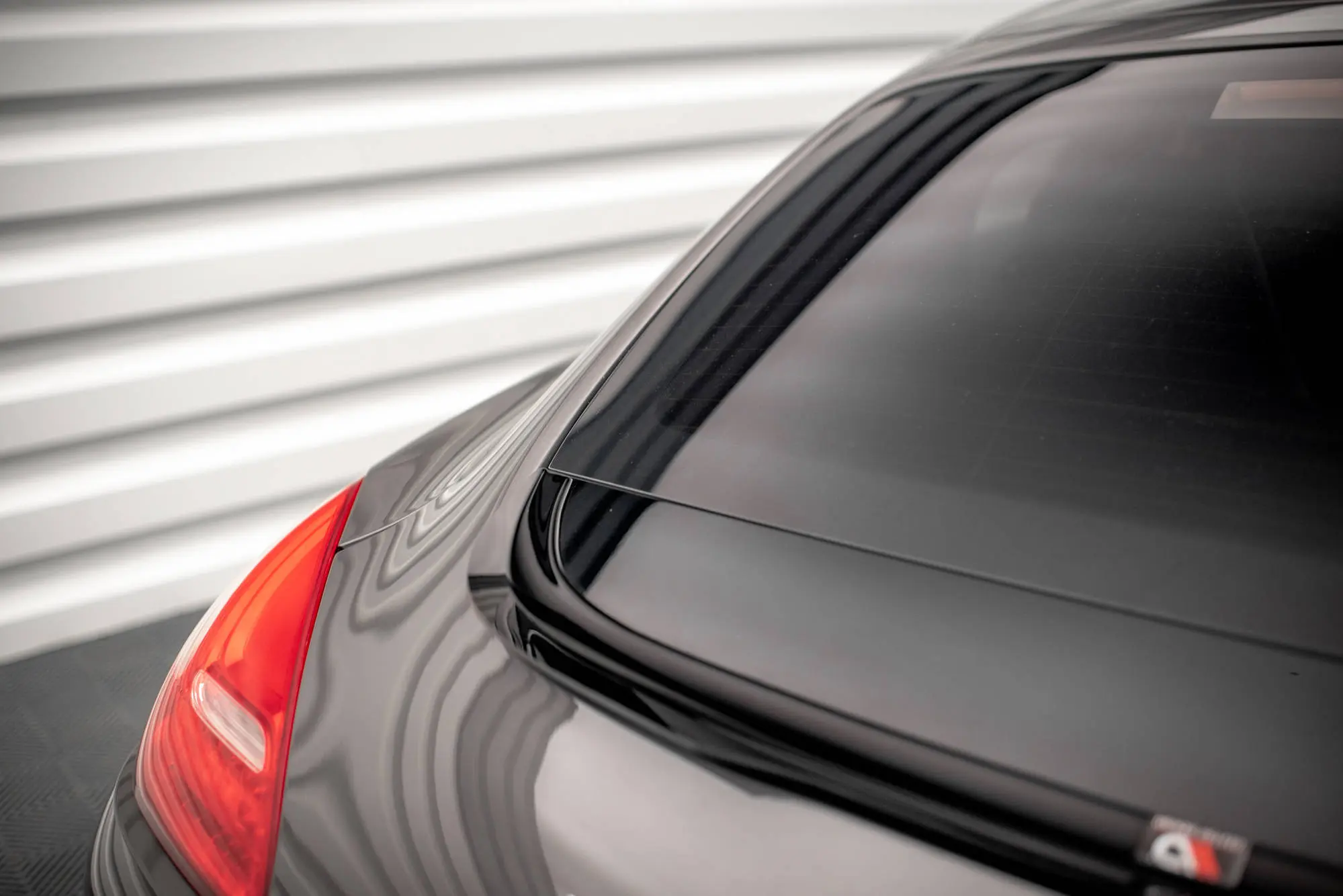 HEKKSPOILER PORSCHE Panamera I (970) 2009-2013 / Panamera Diesel I (970) 2011-2013 – bilde 3