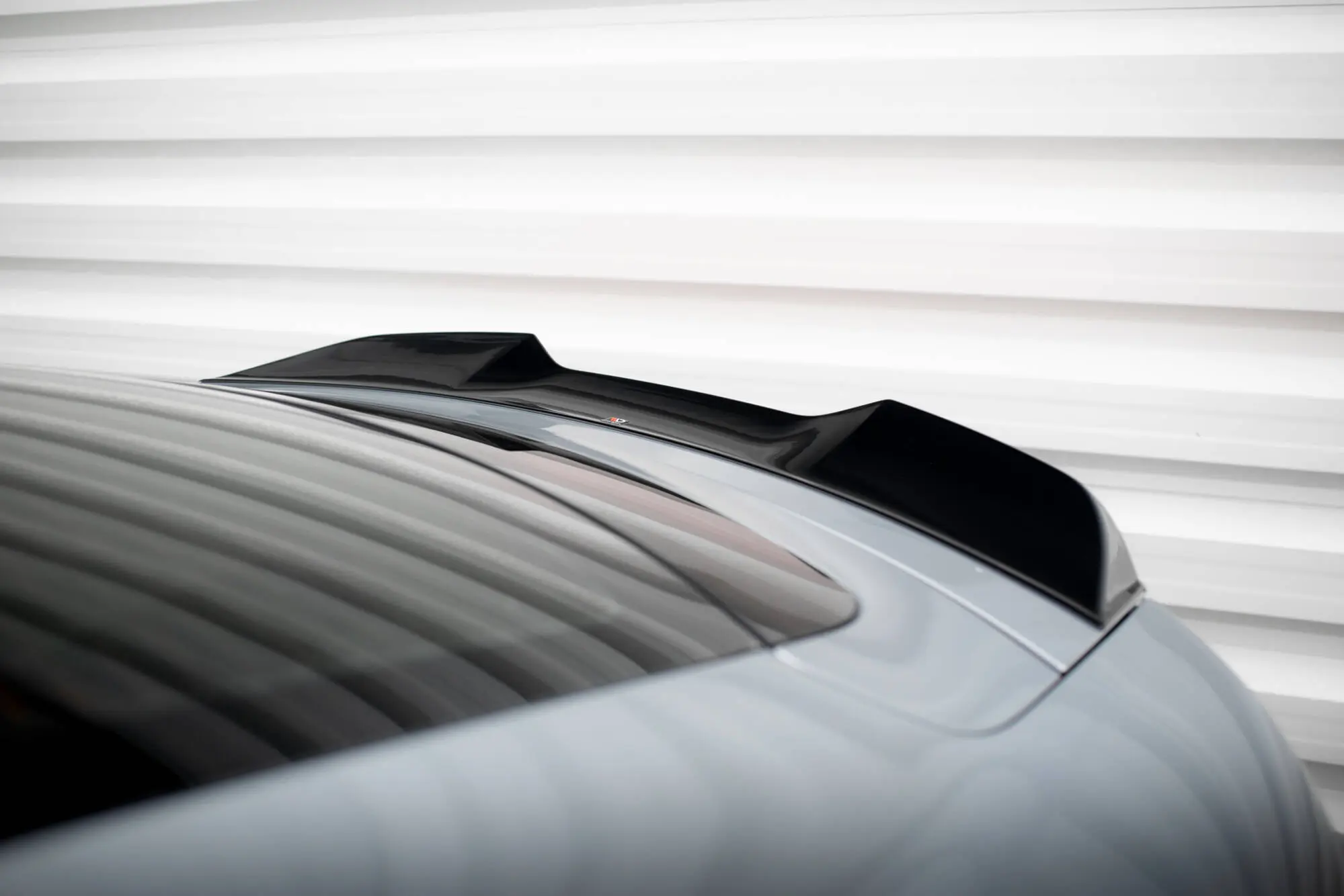 Hekkspoiler Porsche Taycan 2019 -> | Black Edition – bilde 4