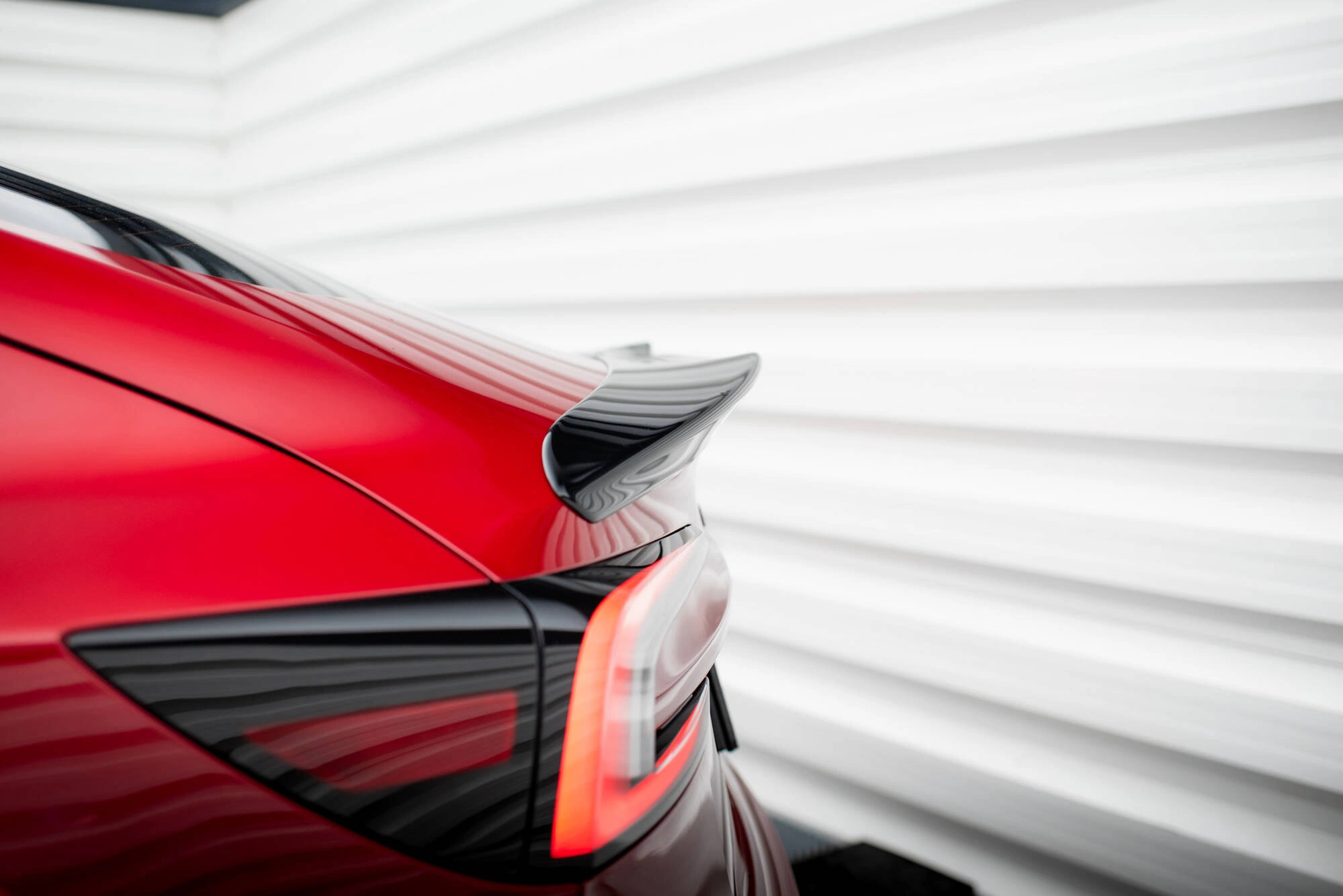 Hekkspoiler Tesla Model 3 Highland 2023 -> │ Glossy Black Edition Image 5