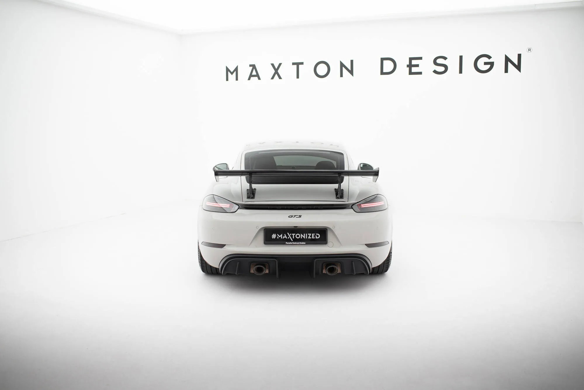Hekkspoiler V.1 med indre bøyler Porsche Cayman 2016 - 2026 | Carbon Fiber Edition – bilde 3