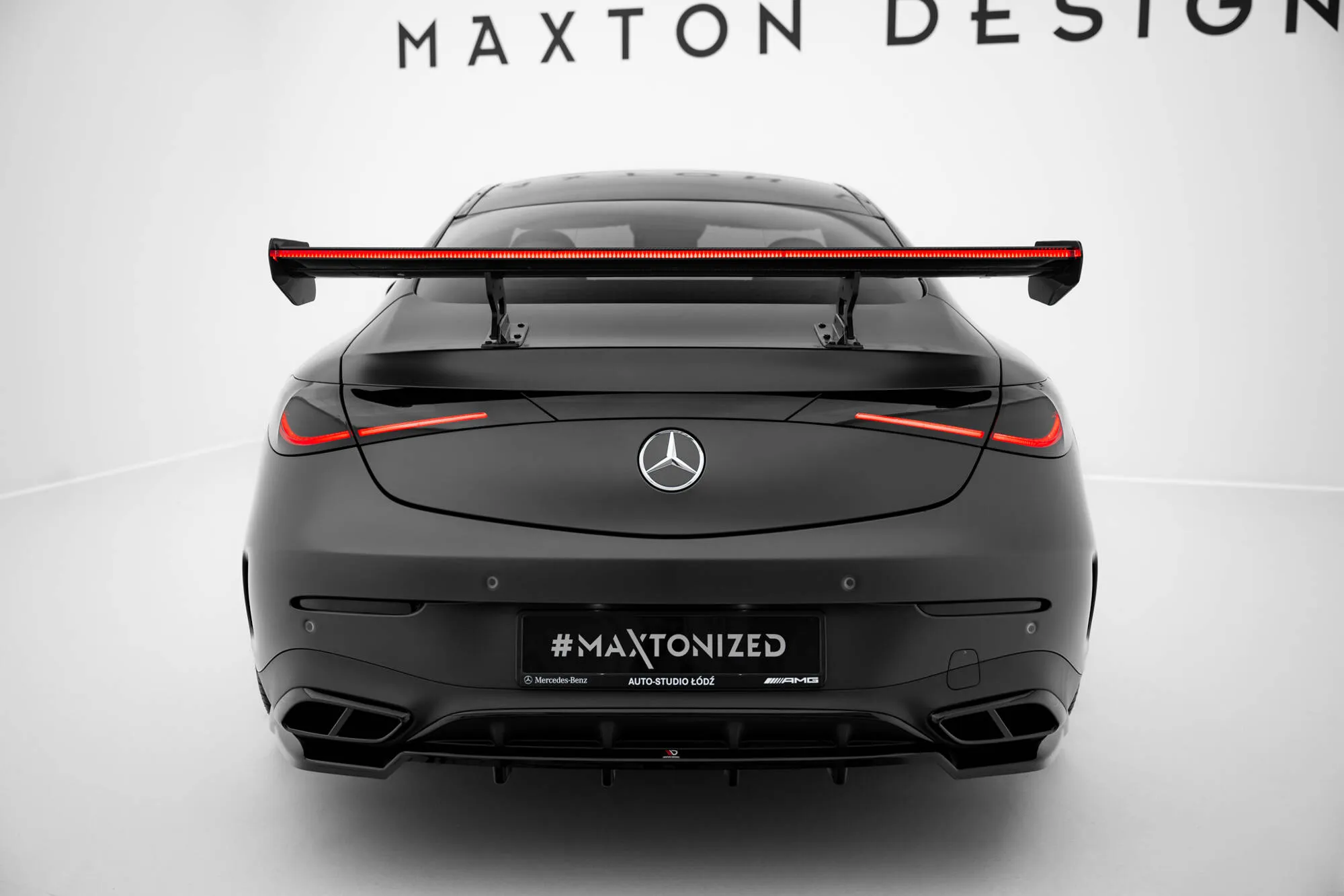 Hekkspoiler V.1 med LED Mercedes-Benz Cle (C236) 2023-2026 | Carbon Fiber Edition – bilde 6