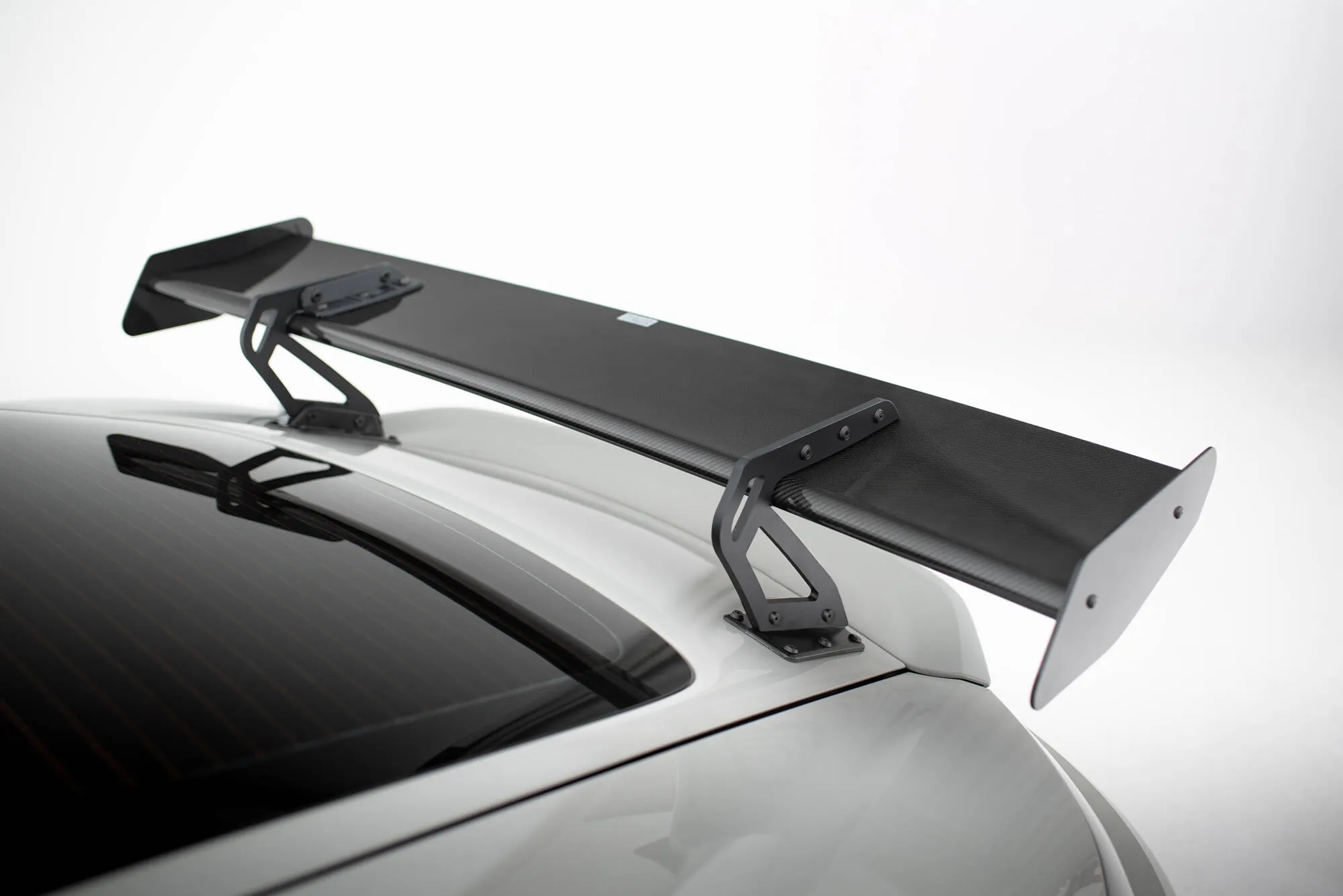 Hekkspoiler V.1 med svanehals Porsche Cayman 2016-2026 | Carbon Fiber Edition – bilde 4