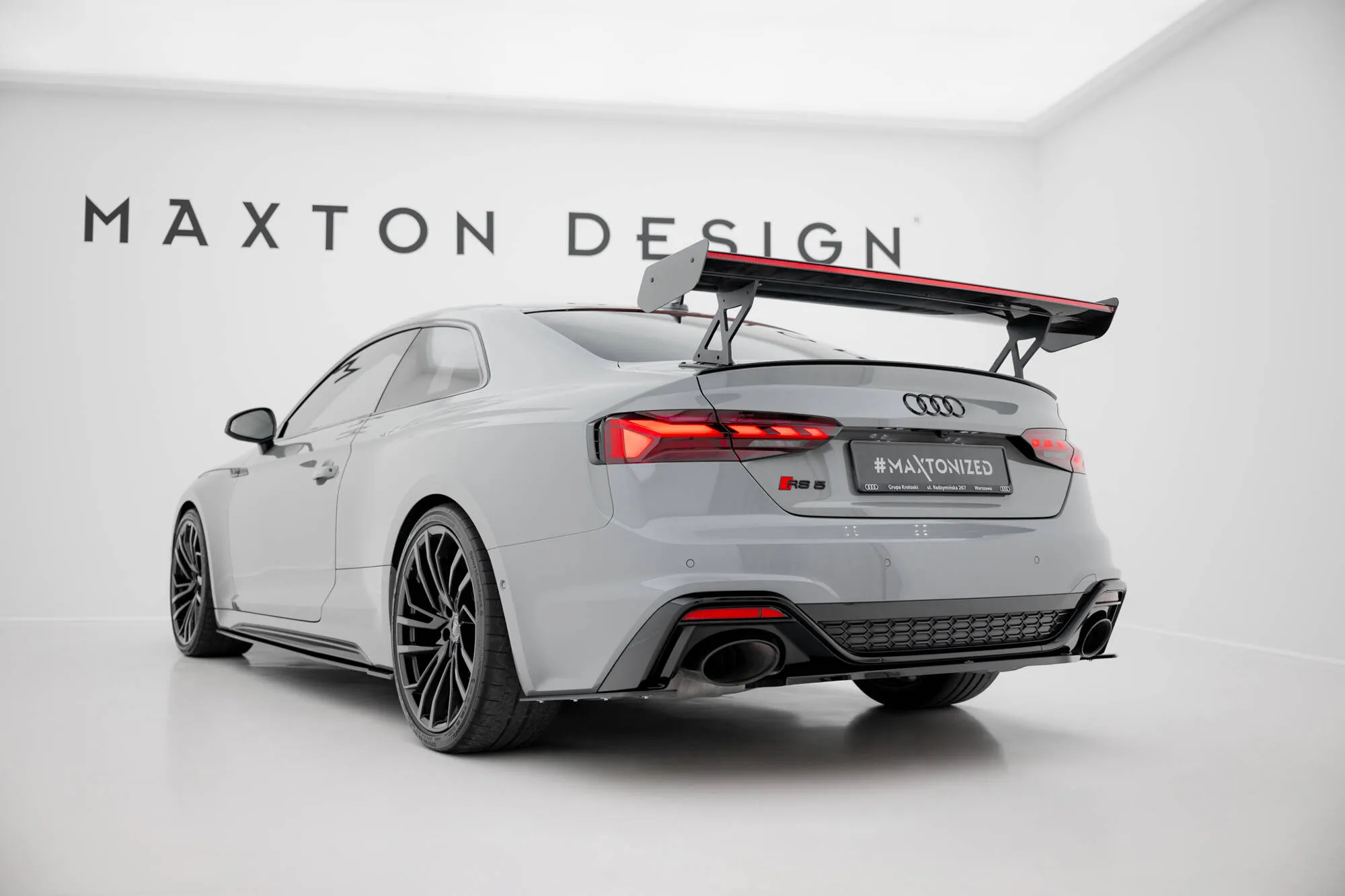 Hekkspoiler V.1 med ytre bøyler med LED Audi A5 (F5 Facelift) 2019-2024 | Carbon Fiber Edition – bilde 11