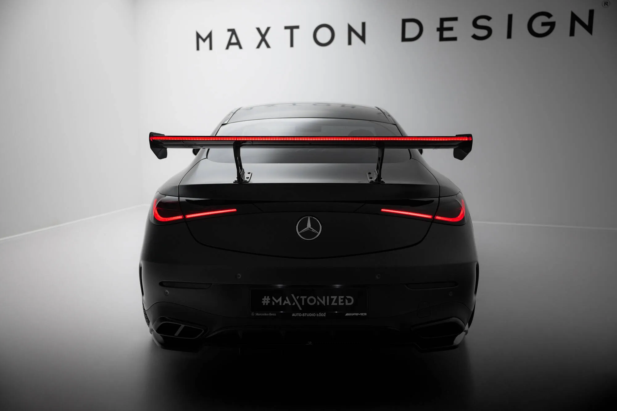 Hekkspoiler V.2 med LED Mercedes-Benz Cle (C236) 2023-2026 | Carbon Fiber Edition – bilde 2