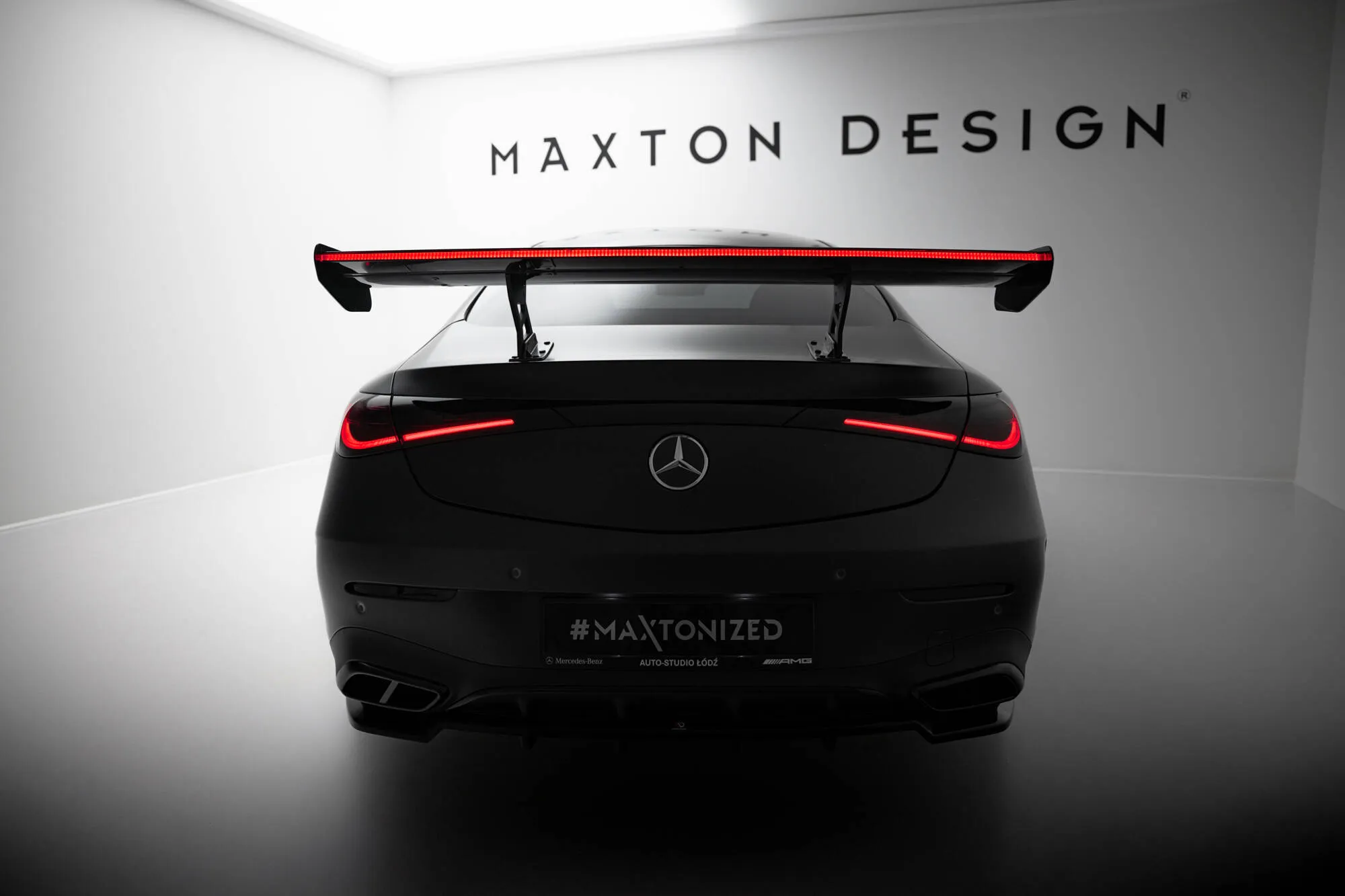 Hekkspoiler V.2 med LED Mercedes-Benz Cle (C236) 2023-2026 | Carbon Fiber Edition – bilde 4