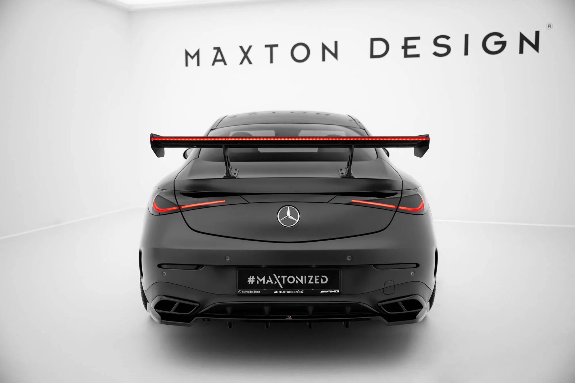 Hekkspoiler V.2 med LED Mercedes-Benz Cle (C236) 2023-2026 | Carbon Fiber Edition – bilde 5