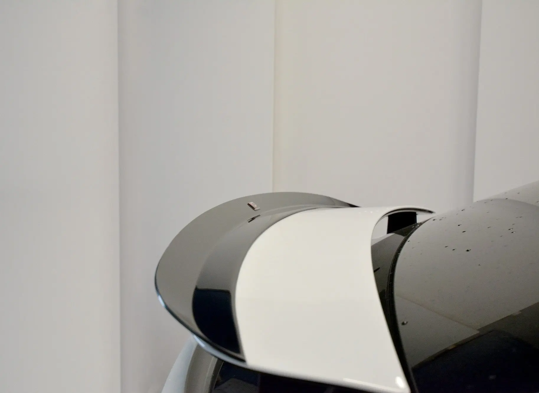 HEKKSPOILER V.2 Tesla Modell X 2015-> – bilde 2