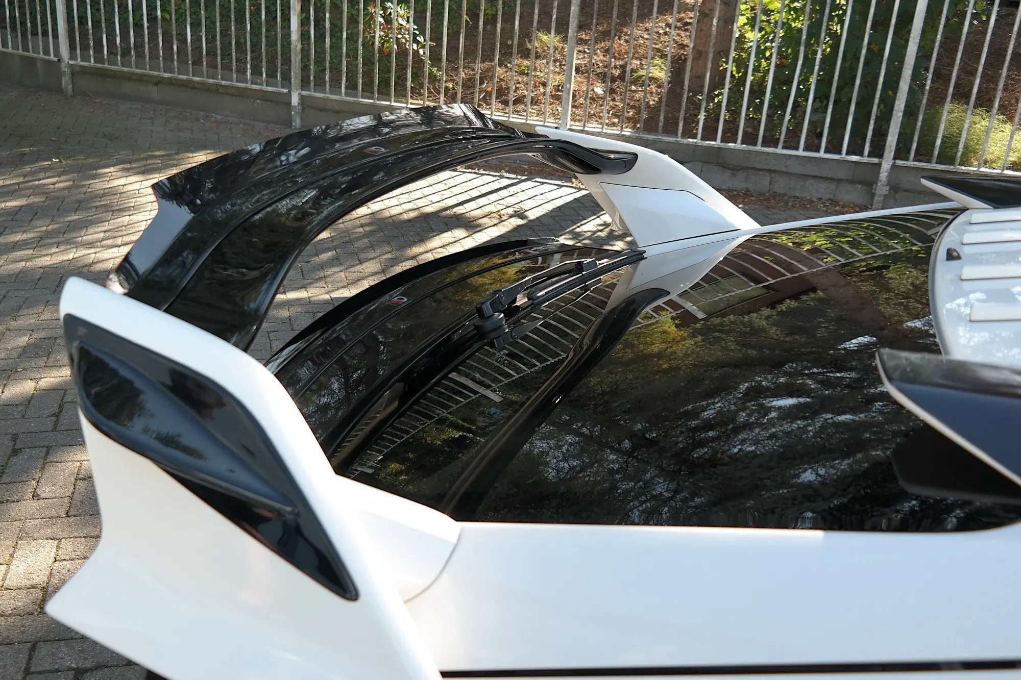 HEKKSPOILER V.3 HONDA CIVIC X TYPE-R 2017-> – bilde 2