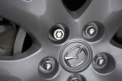 Hjulbolter med tyverisikring Mazda - sett 4 stk. – bilde 4