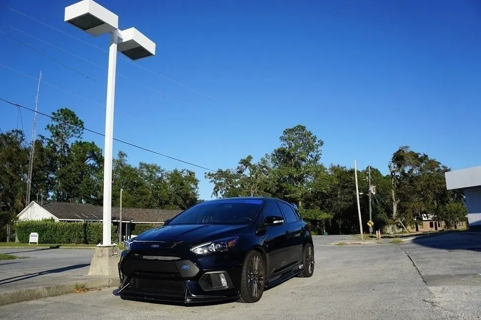 Hybrid frontspoiler Ford Focus III RS 2015-2018 | Glossy Black Edition – bilde 2