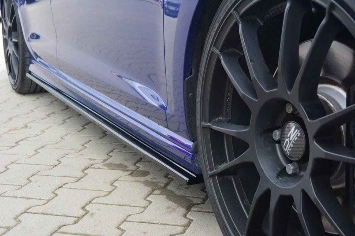 IDESKJØRT V.1 VW GOLF MK7 R / R-LINE 2013-2016