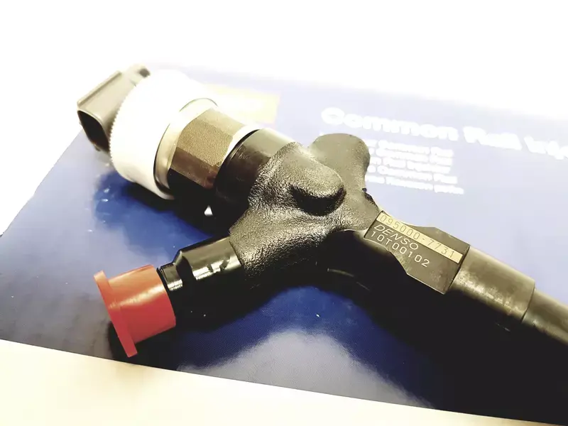 Innsprøytningsdyse Toyota Land Cruiser J120 2002 - 2010 │ 3.0 D-4D Denso Fuel injector styrt elektrisk Image 3