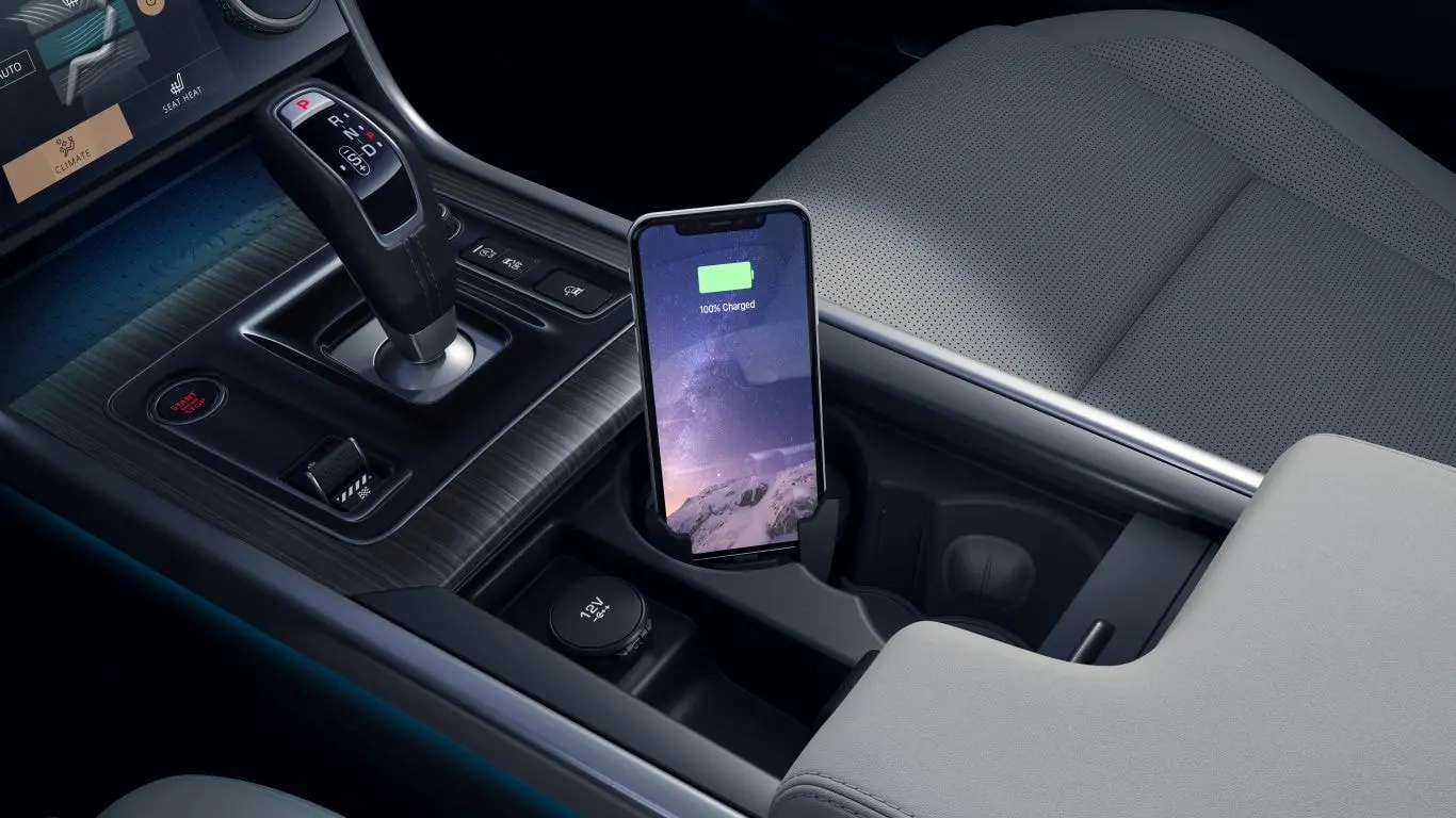 iPhone Connect og ladestasjon Jaguar I-Pace 2018 - 2024 / Jaguar E-Pace 2017 - 2024 Image 4