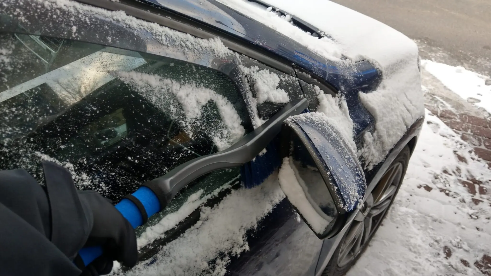 Isskrape med snøbørste OEM VAG Blue Collection – bilde 8